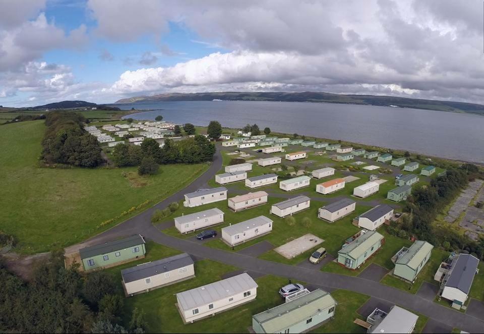 Hotel Wigbay Loch View 28 à Kirkcolm Extérieur photo